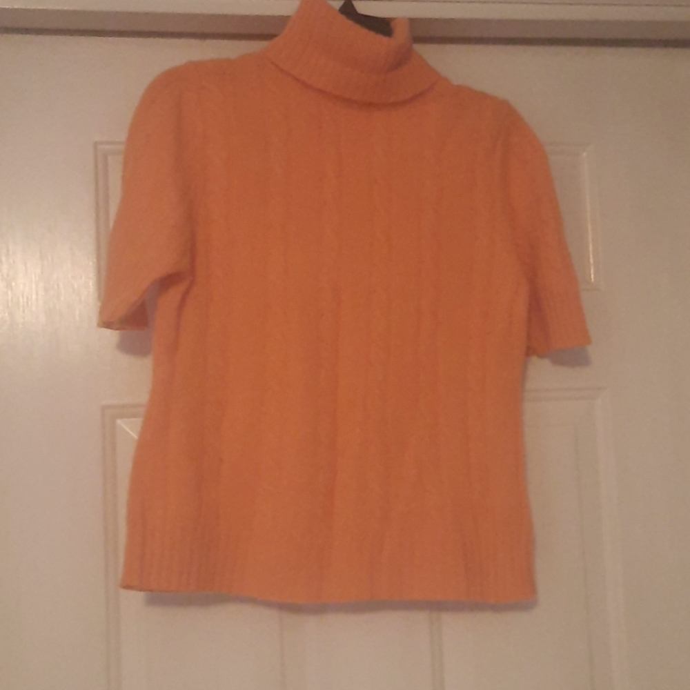 lord and Taylor Womens cashmere sweater. Size XL two ply cashmere.
